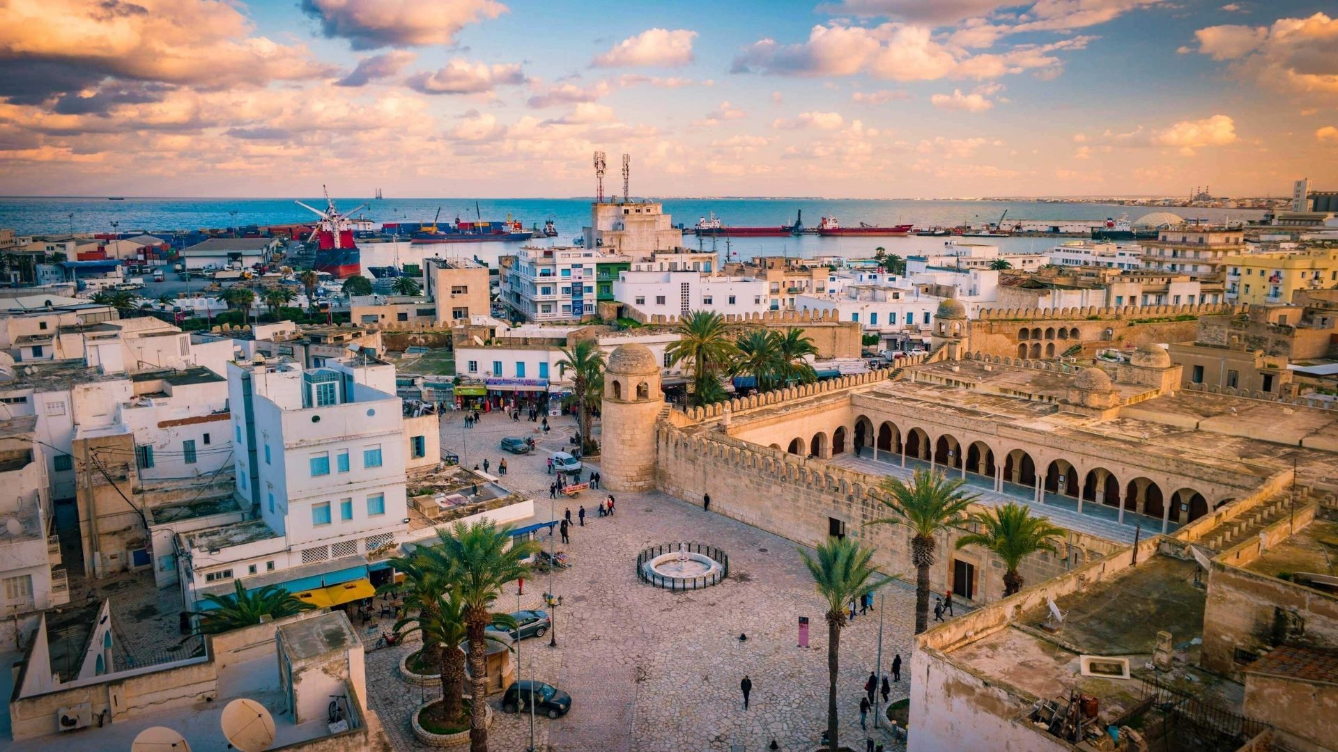 Retrouvez les meilleures offres de Location de Voiture à Sousse